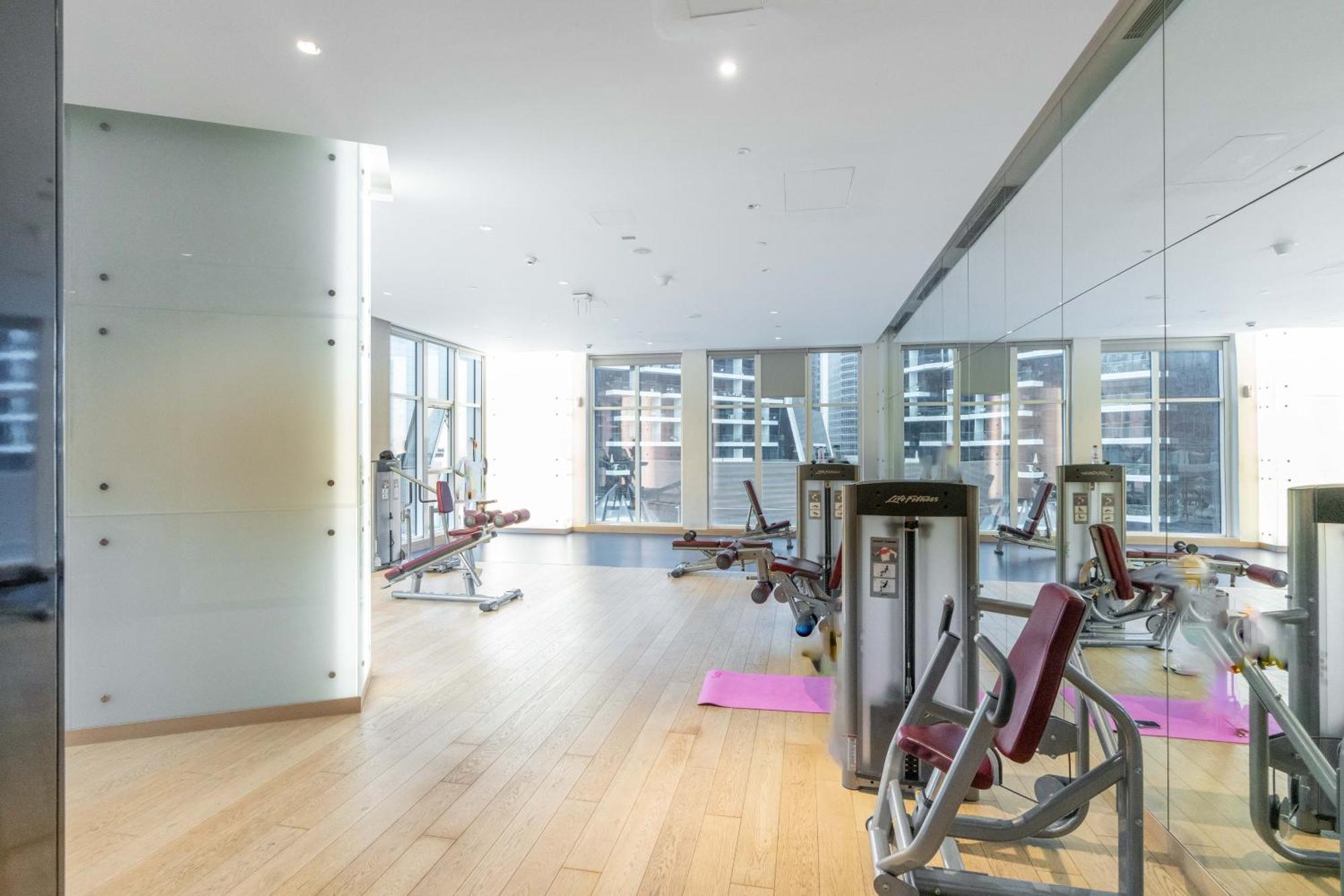 Spacious Luxe Family With Canal & Burj Khalifa View Appartement Dubai